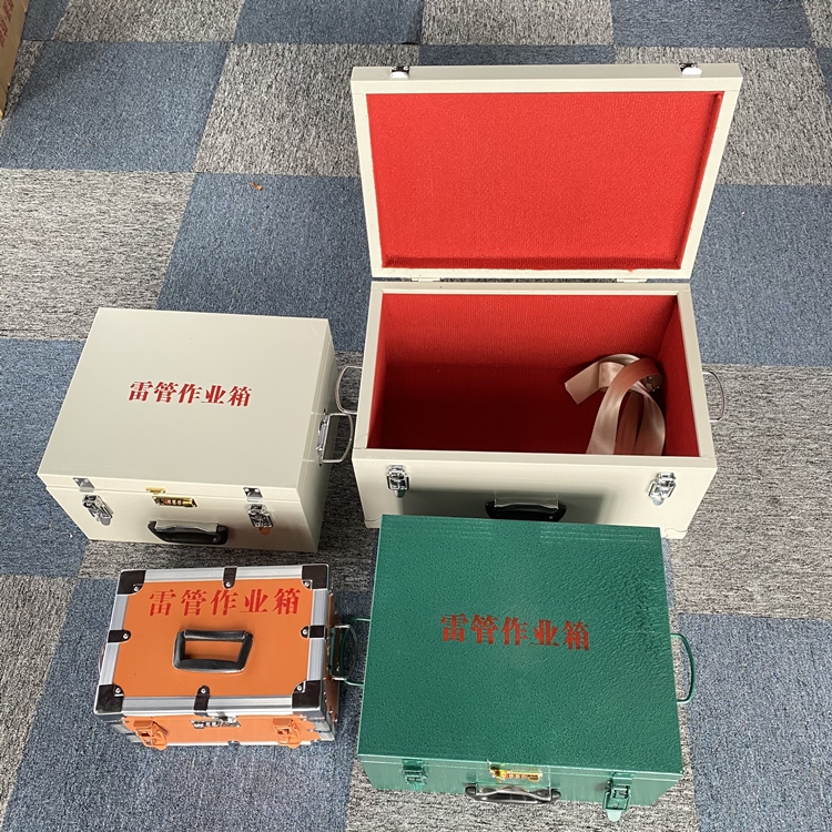江孜爆破工程作业箱如何选择？玻璃钢与传统材质的全面对比